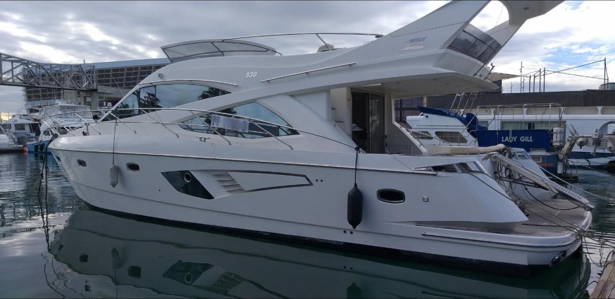 Yacht In Barcelona Hotel Sant Adria de Besos Kültér fotó